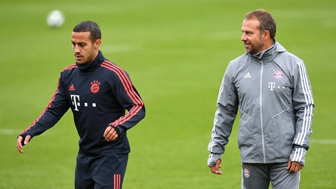 Flick khi còn làm việc cùng Thiago ở Bayern