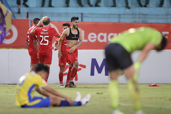 Thể Công Viettel loại Hà Nội bằng bàn thắng của Pedro Henrique - Ảnh: Minh Tuấn