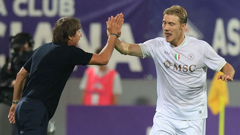  Antonio Conte cảm ơn MU vì đã 'mang lại điềm may mang tên Hojlund'