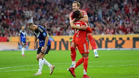  Các hàng thủ Bundesliga hoang mang với Harry Kane