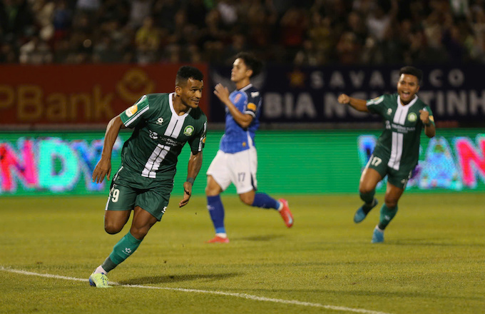 Ngoại binh Sandro của Đồng Nai được đánh giá cao trong trận mở đầu mùa giải. Ảnh: Anh Khoa