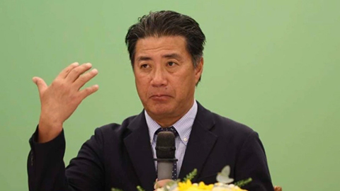  CLB Hà Nội sa thải HLV Teguramori, tạm bổ nhiệm người khiến Công Phượng nể