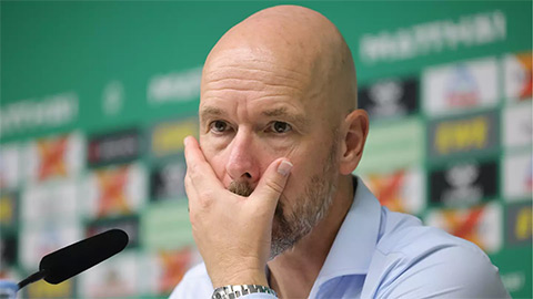  Ten Hag từ chối việc mới vì sợ mất tiền đền bù