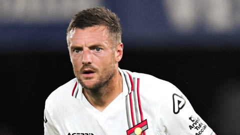  Lão tướng Jamie Vardy làm đội bóng mới đau đầu