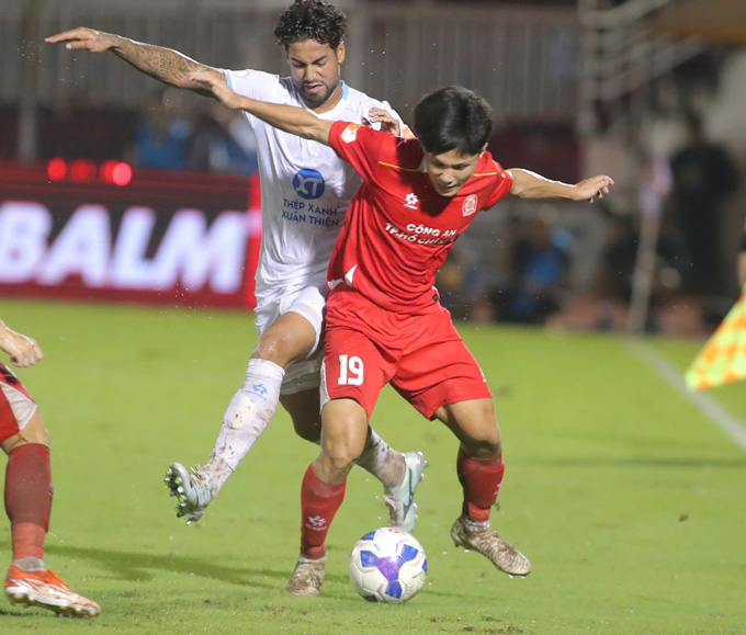 CA TP.HCM đang xếp tốp 5 trên BXH, một thành tích chấp nhận được trong bối cảnh hiện tại. Ảnh: Đức Cường