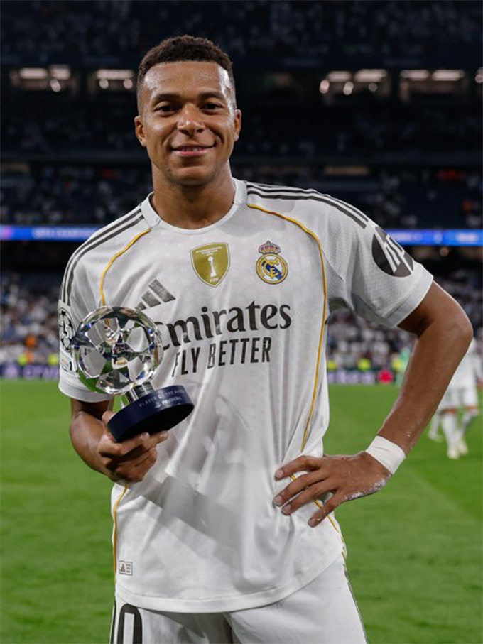 Mbappe nhận danh hiệu xuất sắc nhất trận