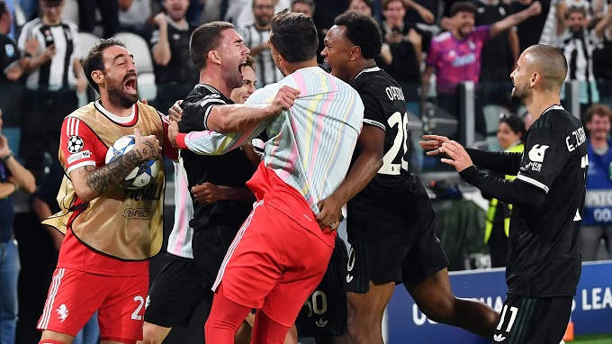 Juve đang thi đấu rất hoang dã