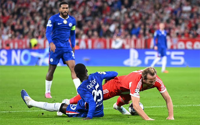 Những sai lầm cá nhân đã khiến Chelsea phải trả giá