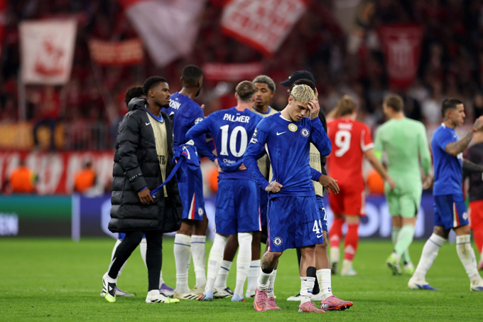 Garnacho cùng đồng đội phải nhận thất bại trên sân của Bayern