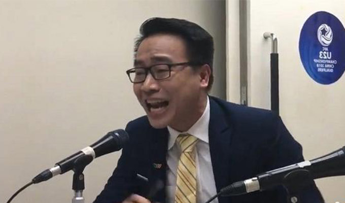 BLV Tạ Biên Cương nổi tiếng với phong cách bình luận rất độc đáo, giàu cảm xúc