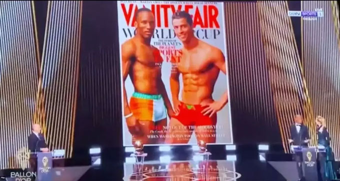 Hình ảnh Ronaldo quảng cáo đồ lót được đưa lên tại lễ trao giải Quả Bóng Vàng 2021 khi anh không tham dự