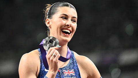  Mỹ nhân Amy Hunt gây sốt ở giải điền kinh thế giới vì quá xinh đẹp