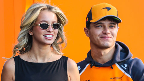  Siêu sao F1 công khai bạn gái siêu mẫu, nhan sắc tựa nữ thần