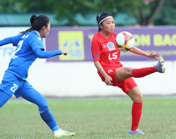 Đến giờ Huỳnh Như vẫn chưa thể ghi bàn cho TP.HCM I. Ảnh: Phan Tùng 