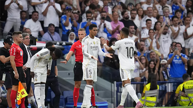 Camavinga và Espanyol vào sân khi Real coi như đã cầm chắc chiến thắng