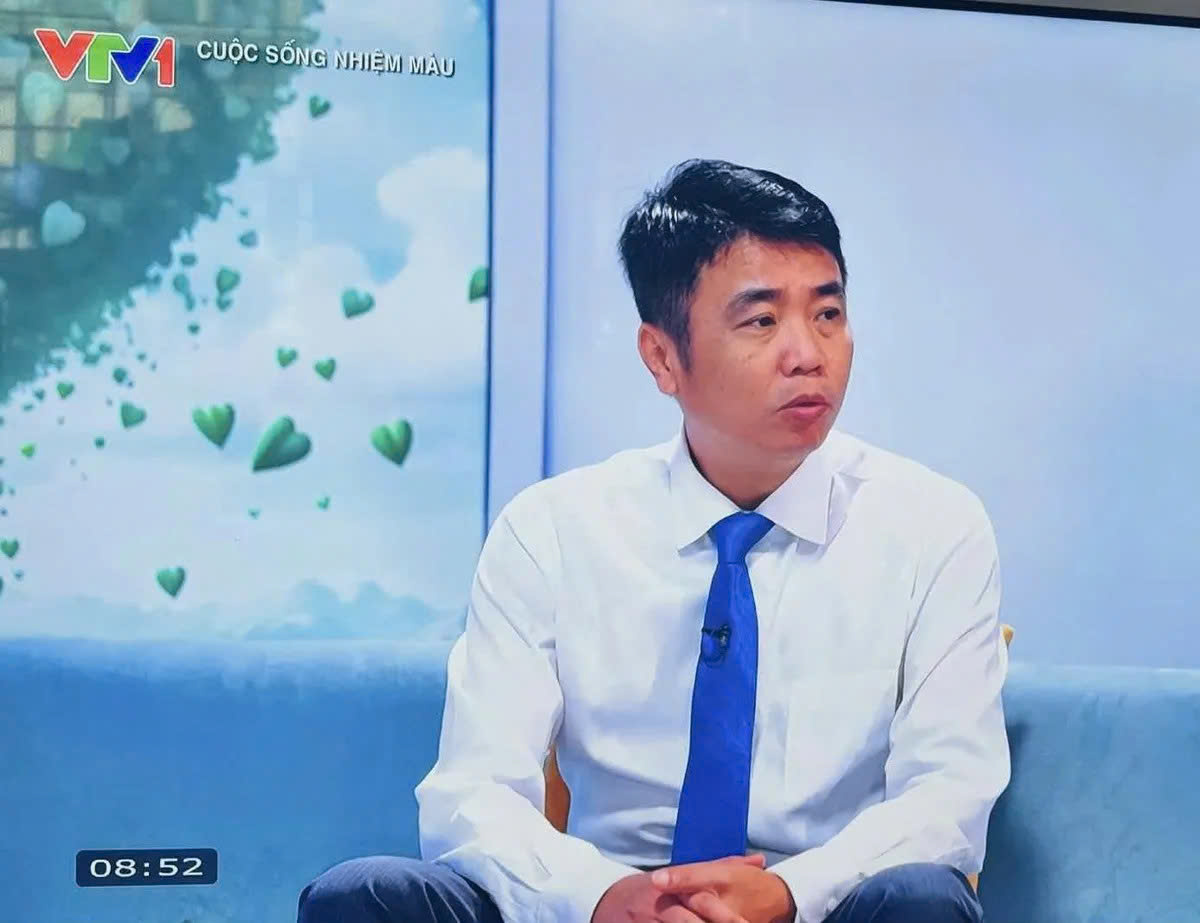 Bác sĩ Nguyễn Thế Lương trong chương trình Cuộc sống nhiệm màu (VTV1)