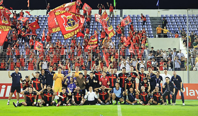 Ninh Bình bất bại 23 trận liên tiếp ở hệ thống giải quốc nội gồm hạng Nhất và V.League - Ảnh: Ninh Bình FC 