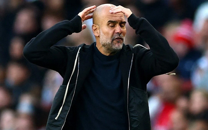 Pep đau khổ khi phải chơi kiểu của Mourinho