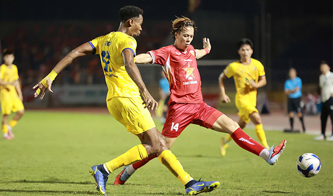 Viktor Lê đang tìm lại được phong độ cao ở V.League 2025/26 - Ảnh: Đức Cường