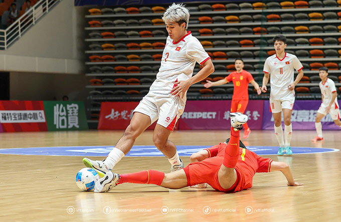 Futsal Việt Nam đè bẹp Trung Quốc - Ảnh: VFF