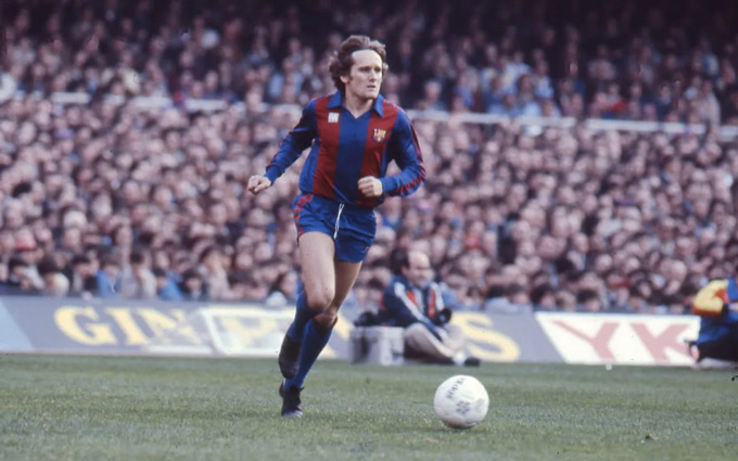 Simonsen thời còn khoác áo Barca