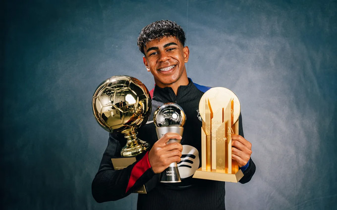 Yamal là cậu bé T năng và rất fair-play