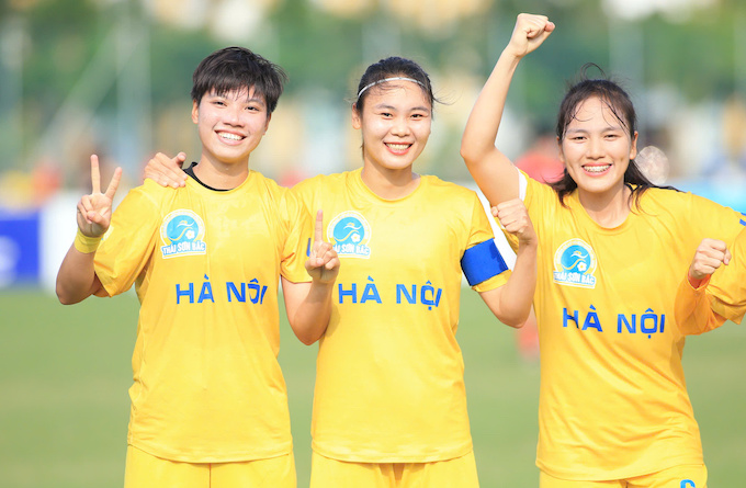 Hà Nội vô địch lượt đi giải bóng đá nữ VĐQG 2025. Ảnh: Phan Tùng