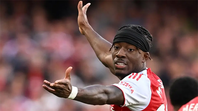 Noni Madueke sẽ phải ngồi ngoài khoảng 6 đến 8 tuần