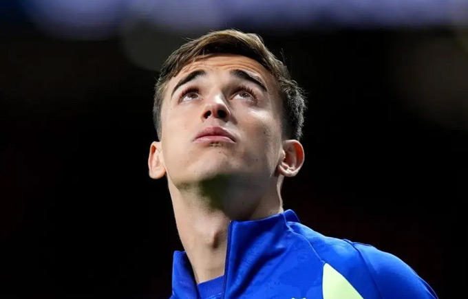 Gavi vừa trải qua ca phẫu thuật đầu gối