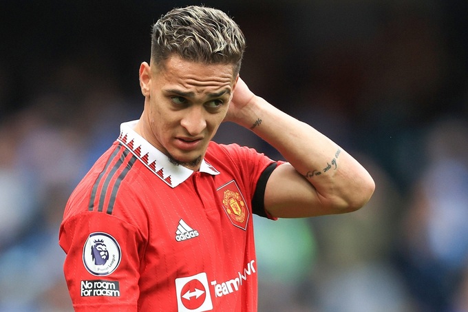 Antony ở MU dở bao nhiêu thì sang Betis lại hay bấy nhiêu