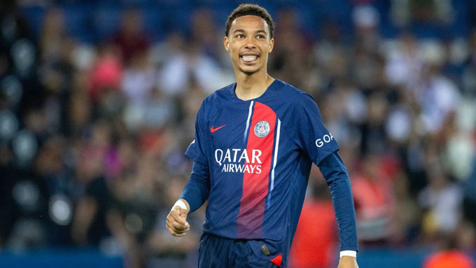 Thất bại tại PSG đã khiến cho sự nghiệp của Ekitike rẽ sang một hướng khác