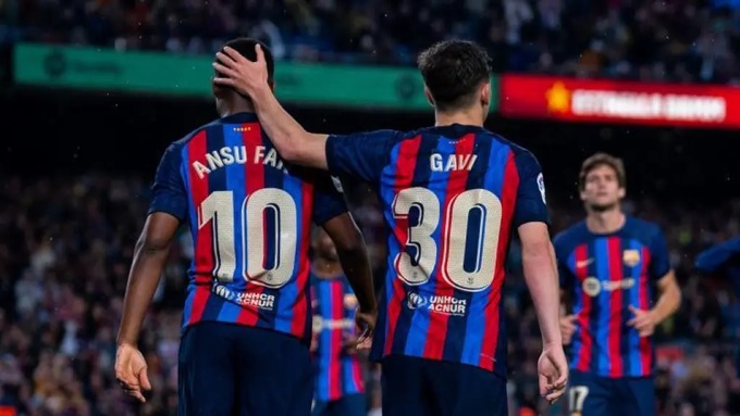 Đà thăng tiến của Ansu Fati ở Barca đã bị chấn thương hủy hoại.