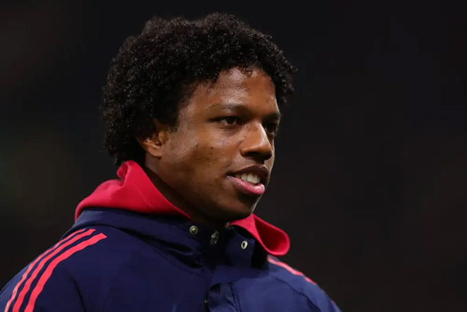 Malacia được cho trở lại đội một MU tập luyện