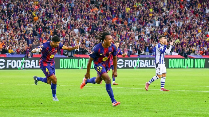 Ngay cả các hậu vệ như Jules Kounde hay Ronald Araujo cũng đã ghi bàn cho Barca.