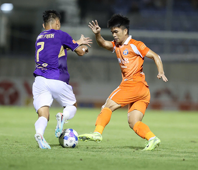 Đà Nẵng nỗ lực bất thành - Ảnh: Sông Hàn