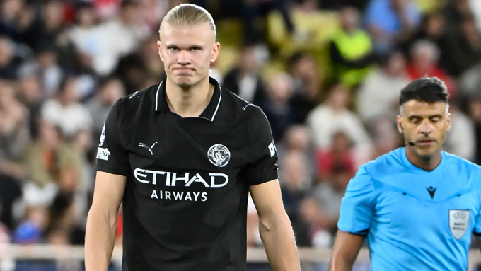Haaland không hài lòng khi Man City bị cầm hoà