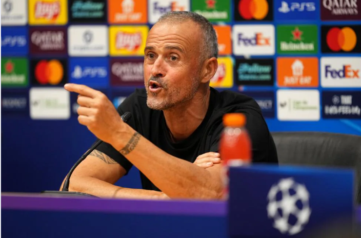 Enrique tự hào về những gì PSG thể hiện trước Barca