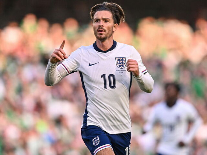 Grealish cũng bị loại