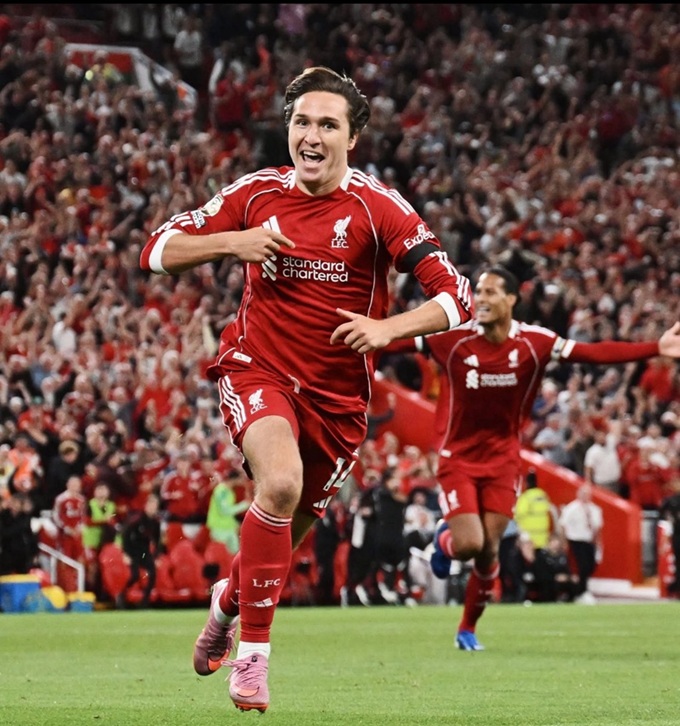 Cầu thủ người Italia đã có 2 bàn, 2 kiến tạo sau 6 lần ra sân trên mọi đấu trường mùa này