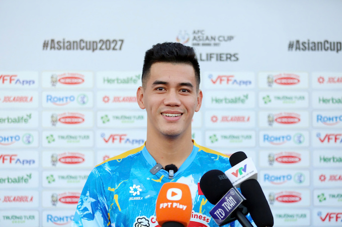 Tiến Linh cho biết sẽ nỗ lực ghi bàn và cùng tuyển Việt Nam giành chiến thắng trước Nepal. Ảnh: Anh Khoa