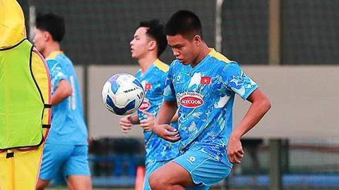  3 Việt kiều không được làm đội trưởng U23 Việt Nam