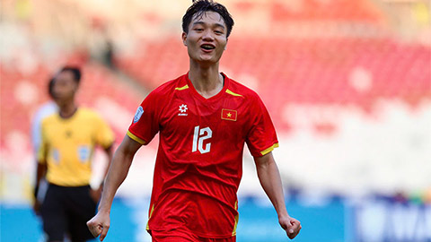  Lộ diện 'nhận định trái' cực hay có thể thay Quang Hải ở ĐT Việt Nam