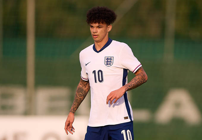 Nico O’Reilly có cơ hội ghi điểm ở ĐT Anh