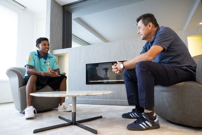 Rodrygo khẳng định anh đang tiến bộ cùng HLV Xabi Alonso.