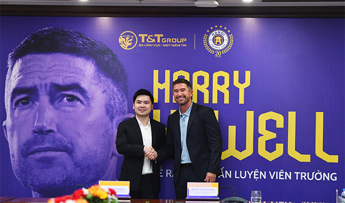 HLV Harry Kewell ra mắt CLB Hà Nội