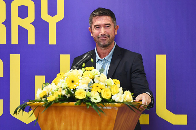 Harry Kewell đặt mục tiêu giúp CLB Hà Nội vươn tầm châu lục