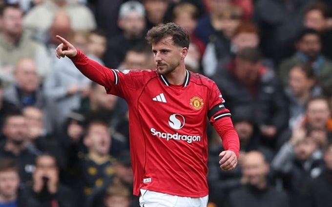 Mason Mount là chất kết dính hàng thủ với hàng công của MU