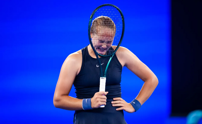 Mirra Andreeva khủng hoảng vì truyền thông