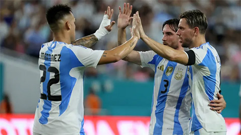  Argentina thắng nhẹ trong ngày vắng Messi