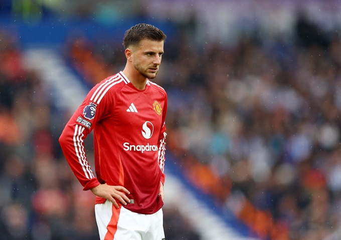 Dù là cầu thủ ưa thích của Amorim, Mason Mount lại đang phải chật vật tìm chỗ đứng ở MU